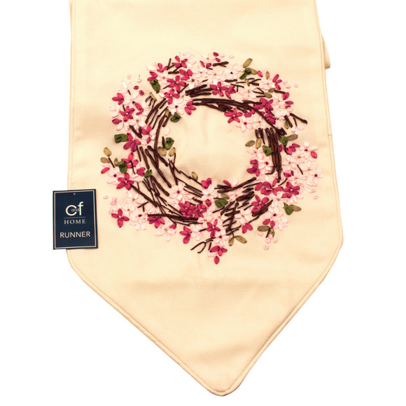 NWT Blossom Wreath Ribbon Art Table Runner - Picture 3 of 3